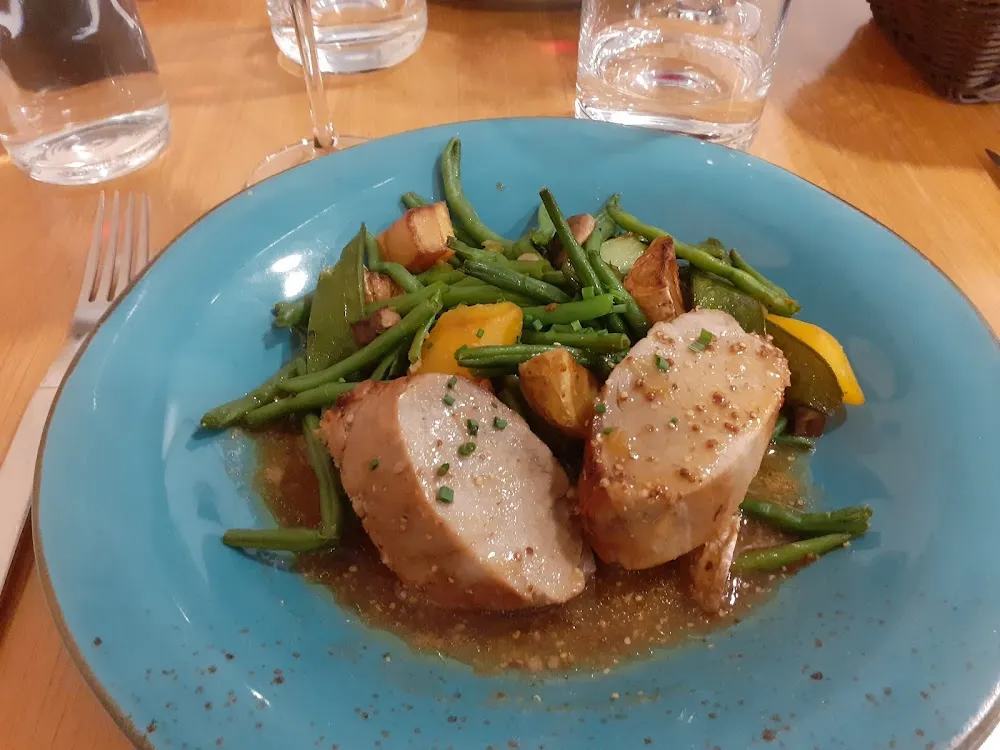 Filet Mignon Sauce Moutardes À L Ancienne Et Ss Légumes